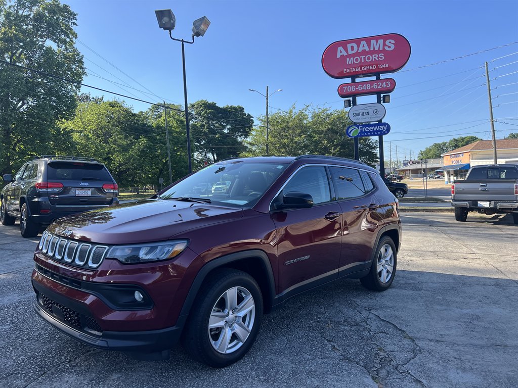 2022 Jeep Compass Latitude's photo