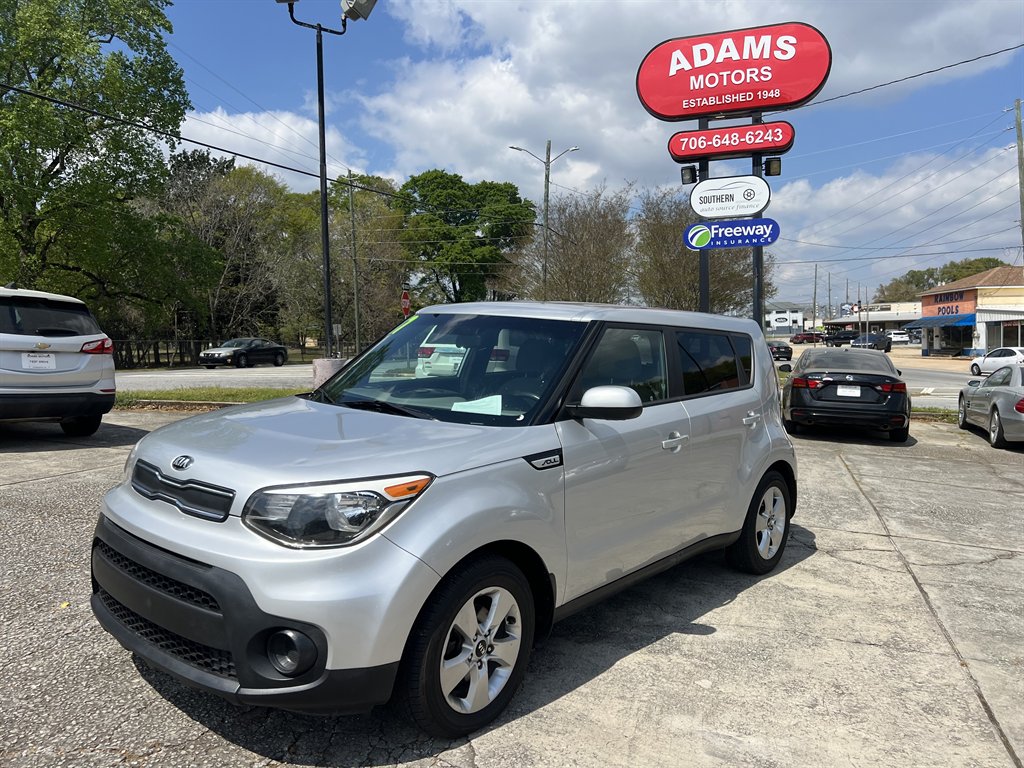 2017 Kia Soul 1.6L Base 6 A/T's photo